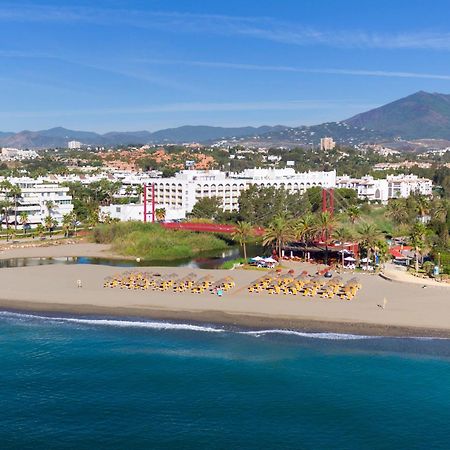 Hotel Me Marbella By Melia Esterno foto Aerial view of the beach