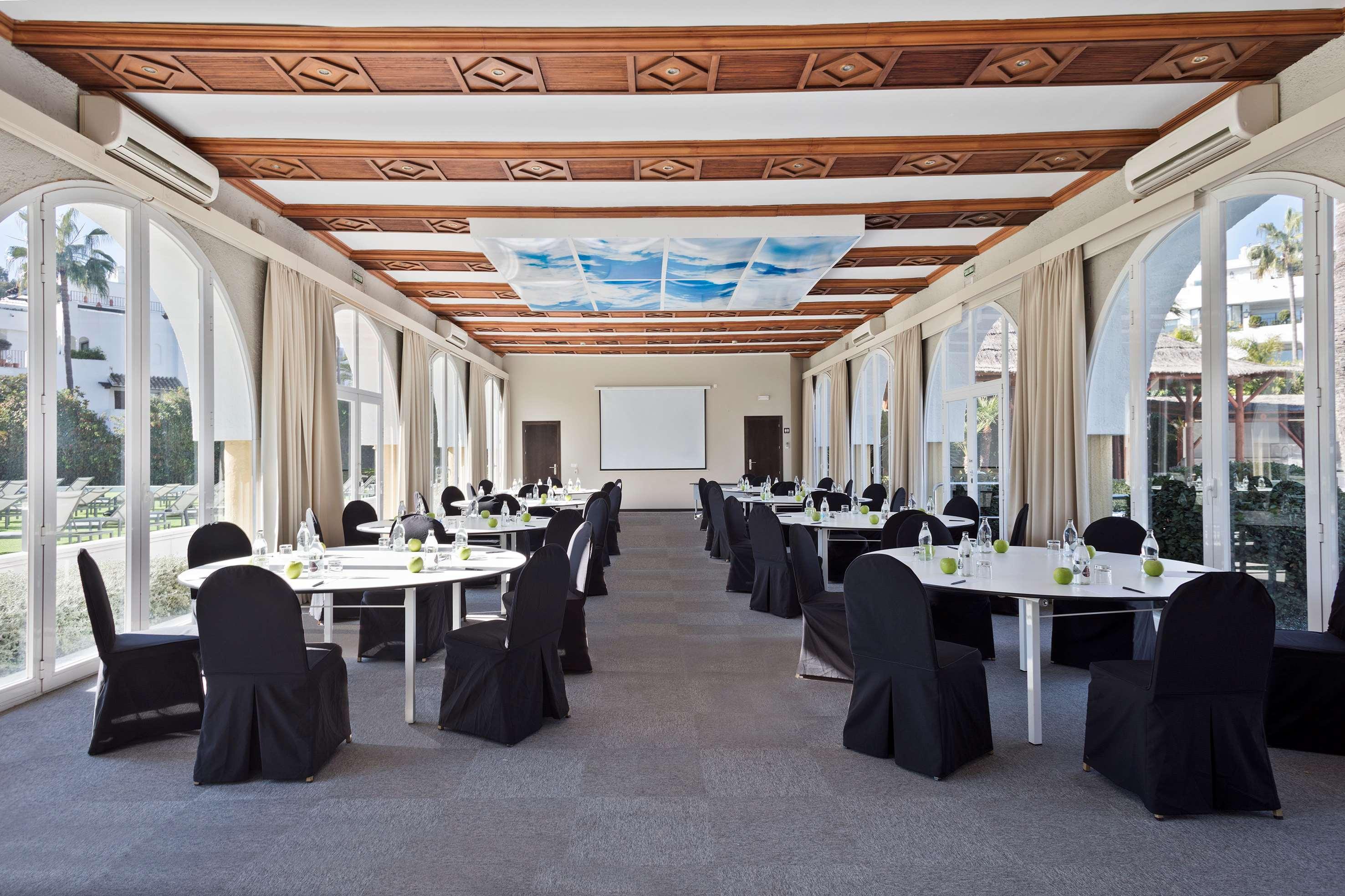 Hotel Me Marbella By Melia Esterno foto Meeting room