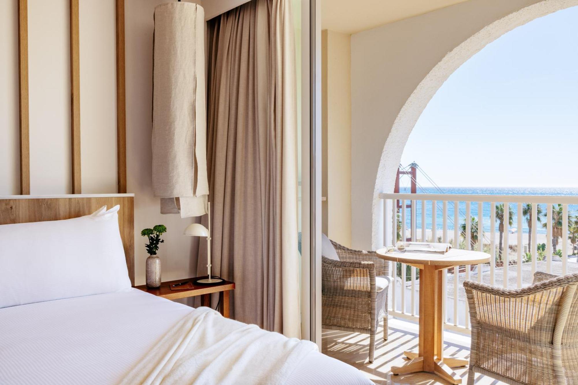 Hotel Me Marbella By Melia Esterno foto Deluxe Room with Sea View